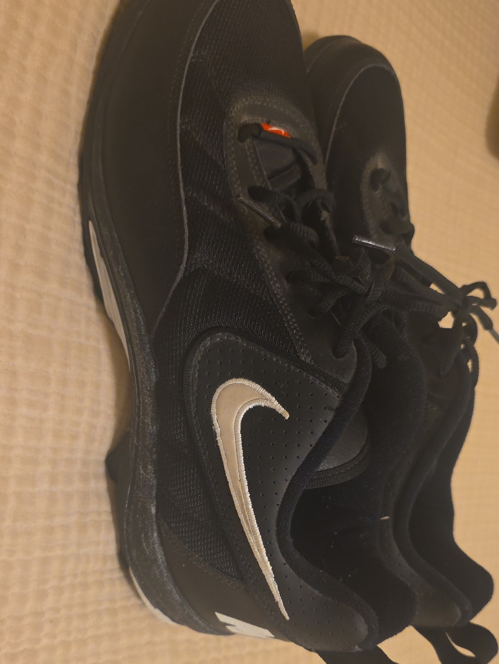 Nike Men’s Black Football Cleats Mens 14